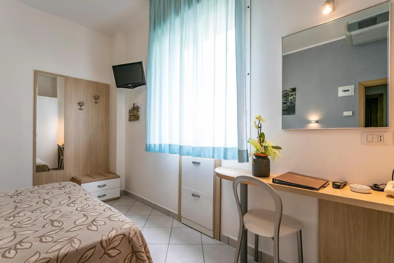 Hotel Baya - In Centro, Sul Mare Milano Marittima